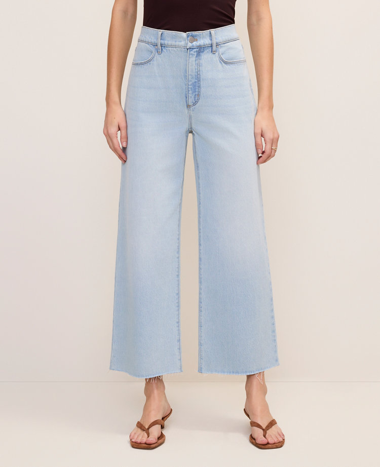 The Petite Wide-Leg Crop Jean — Curvy Fit