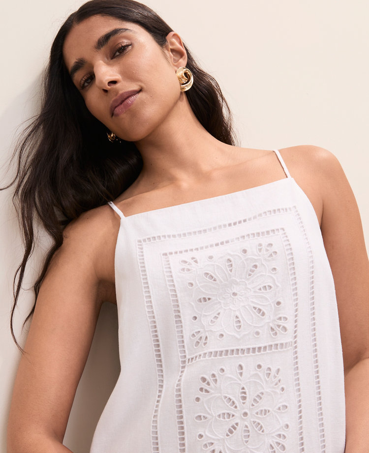 Embroidered Shift Dress in Linen Blend