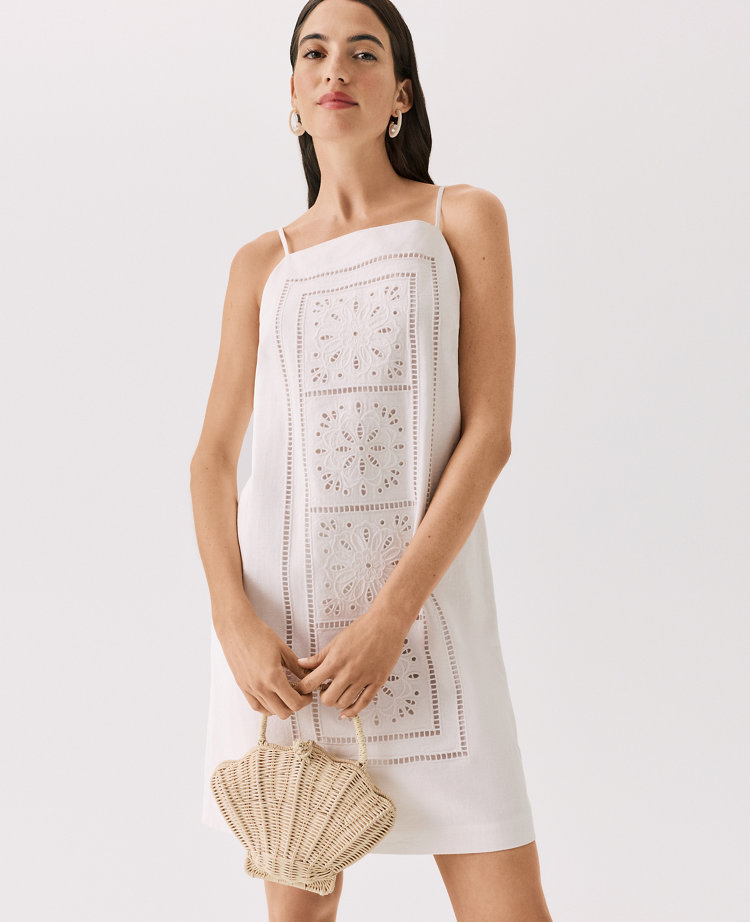 Embroidered Shift Dress in Linen Blend