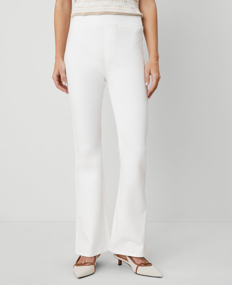 Ann Taylor The Petite Pull-On Flare Jean White Women's