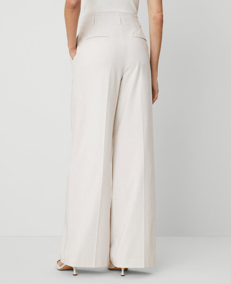 The Petite Wide-Leg Pant