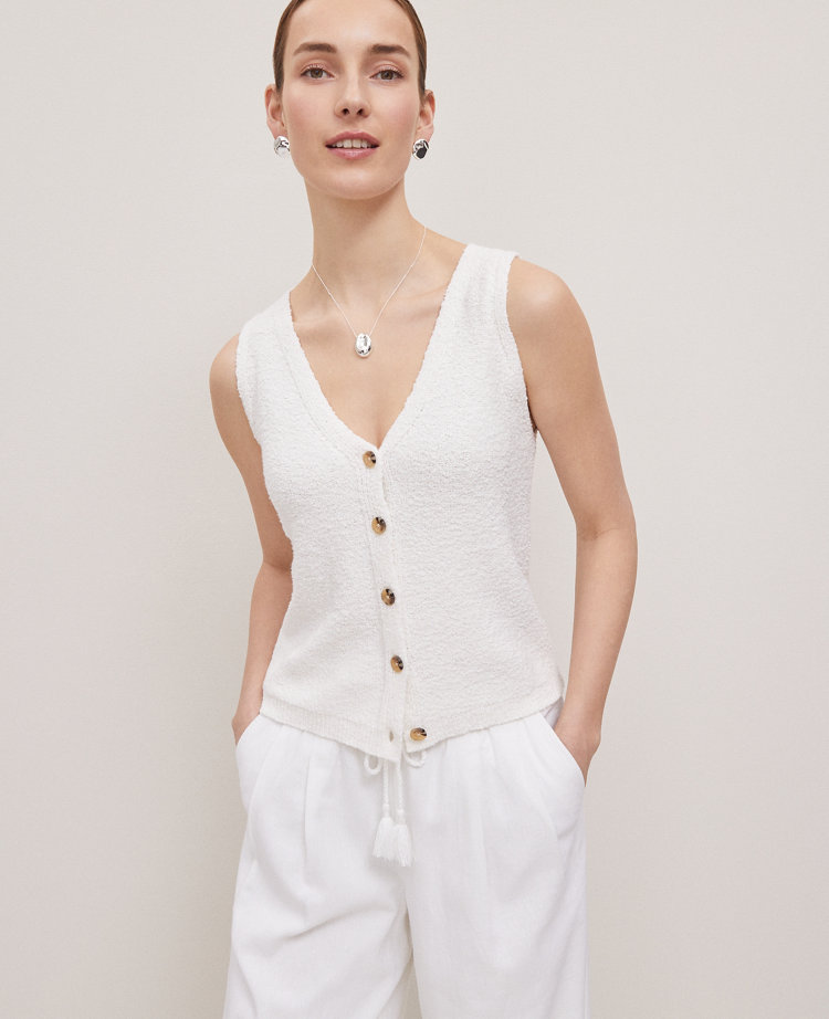 Petite Weekend Collection Bouclé Sweater Vest
