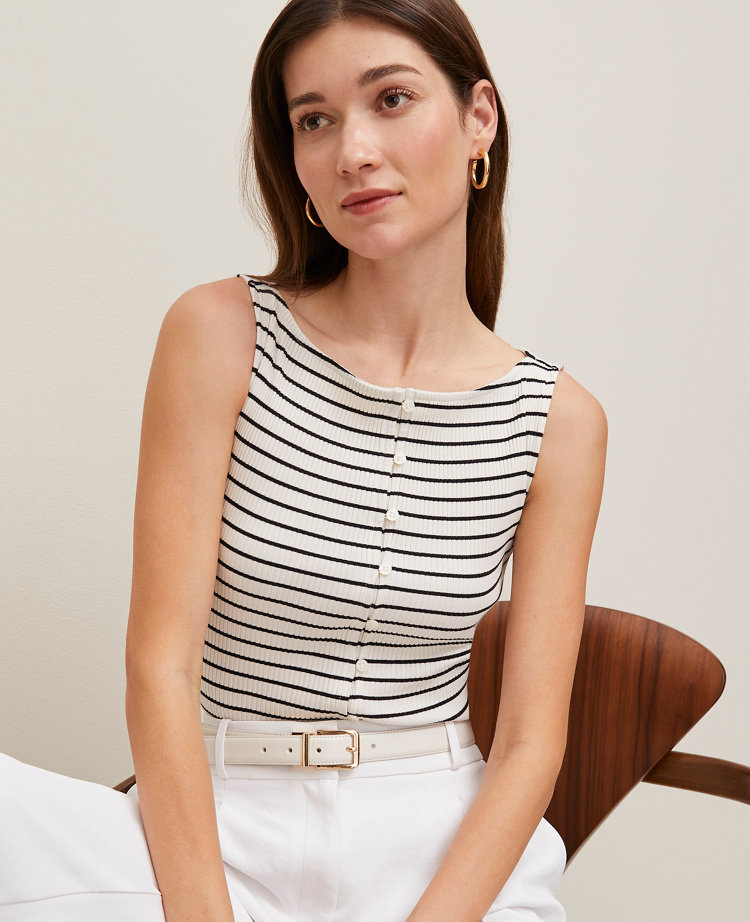 Petite Ribbed Sleeveless Button Top