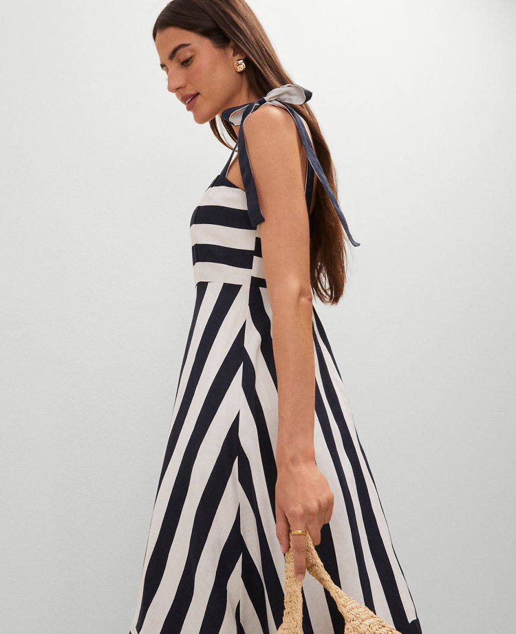The Petite Weeekend Collection Striped Linen Blend Midi Dress