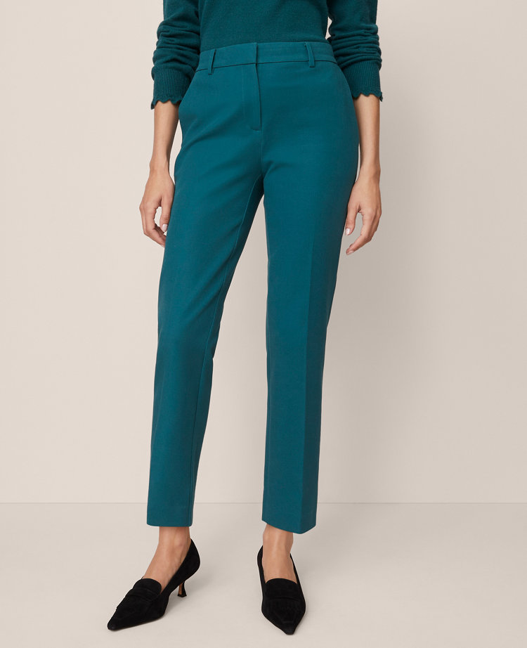 The Petite Eva Ankle Pant — Curvy Fit