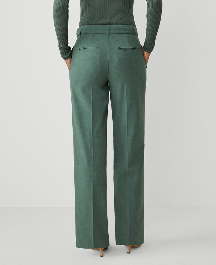 The Petite Side-Zip Straight Pant in Bi-Stretch