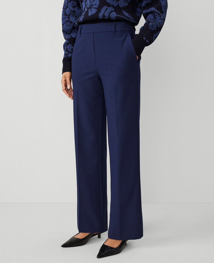 The Petite Side-Zip Straight Pant in Bi-Stretch