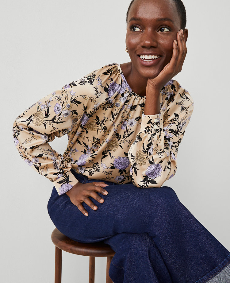Floral Shirred Raglan Top