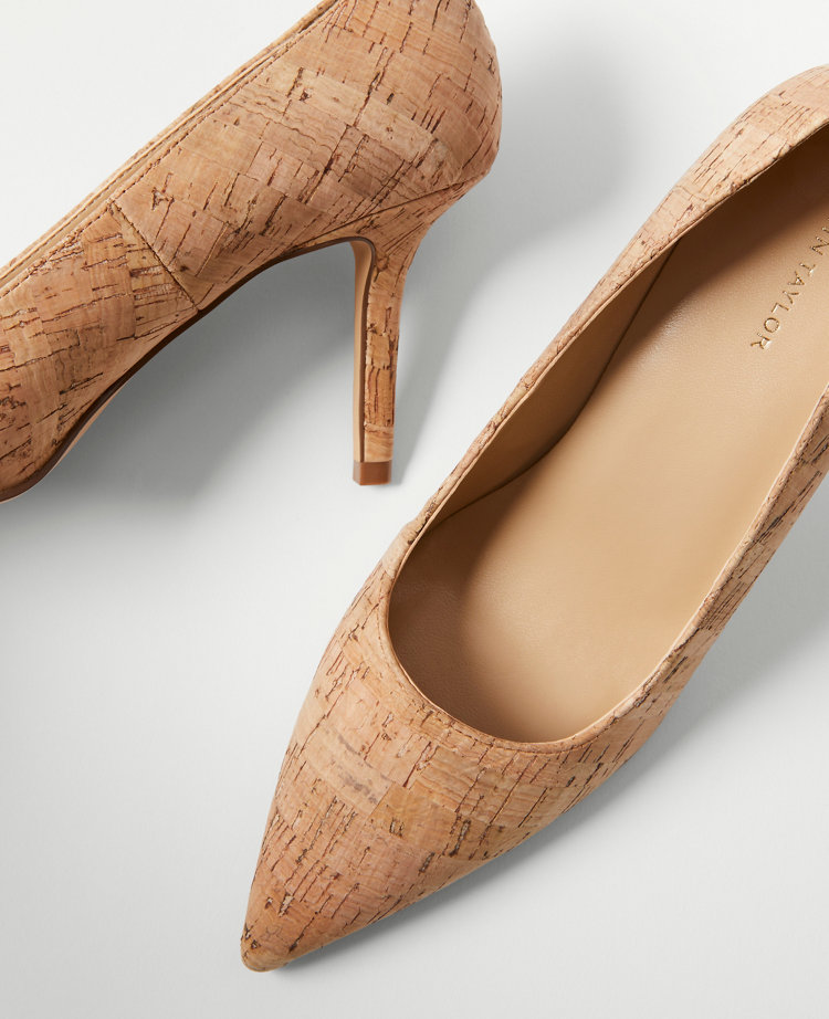 Mae Cork Pumps