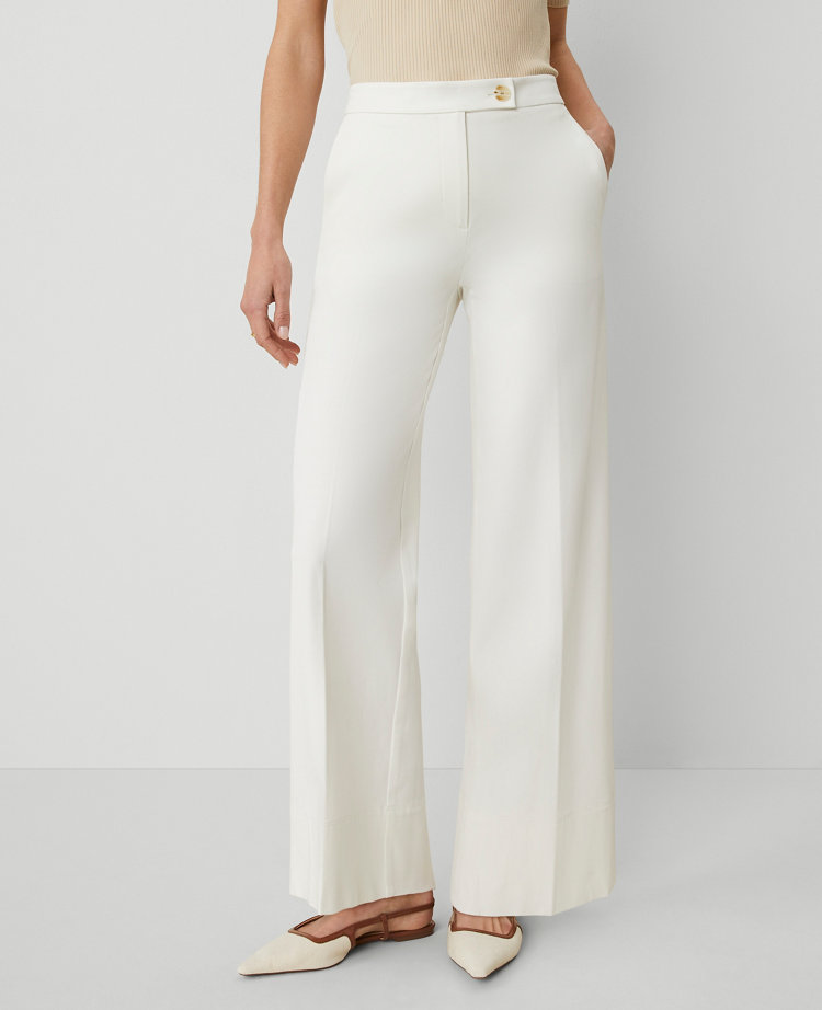 The Petite Modern Wide-Leg Pant
