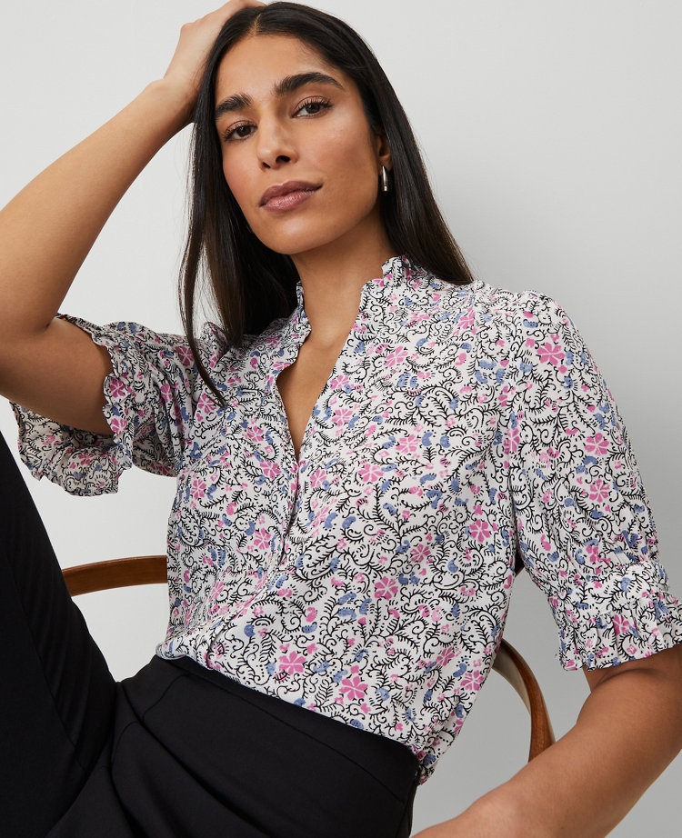 Petite Floral Ruffle Collar Blouse