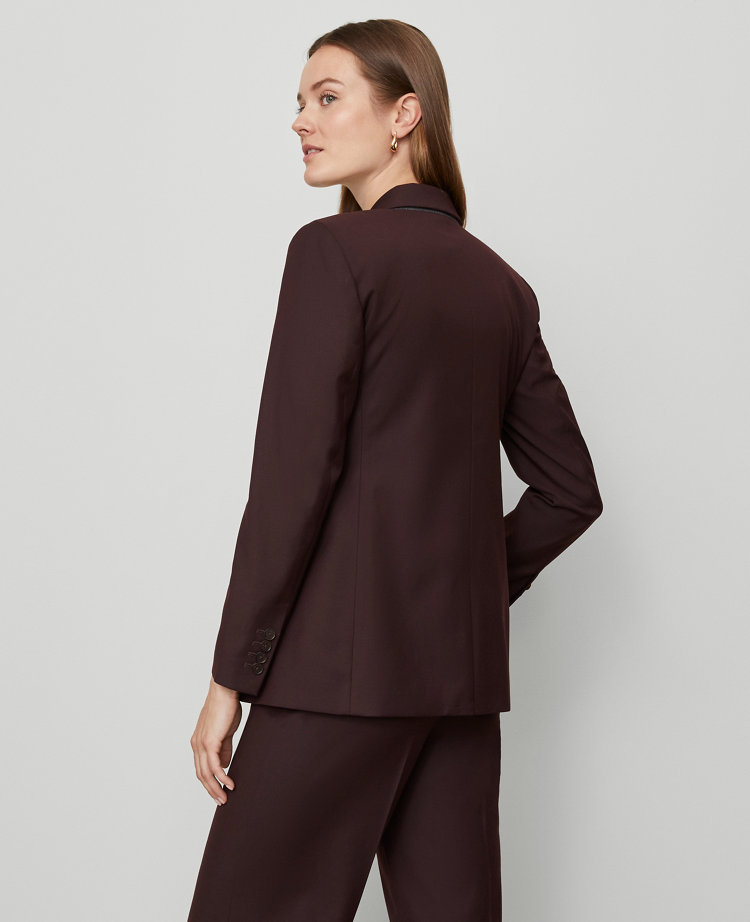 The One-Button Blazer in Seasonless Stretch