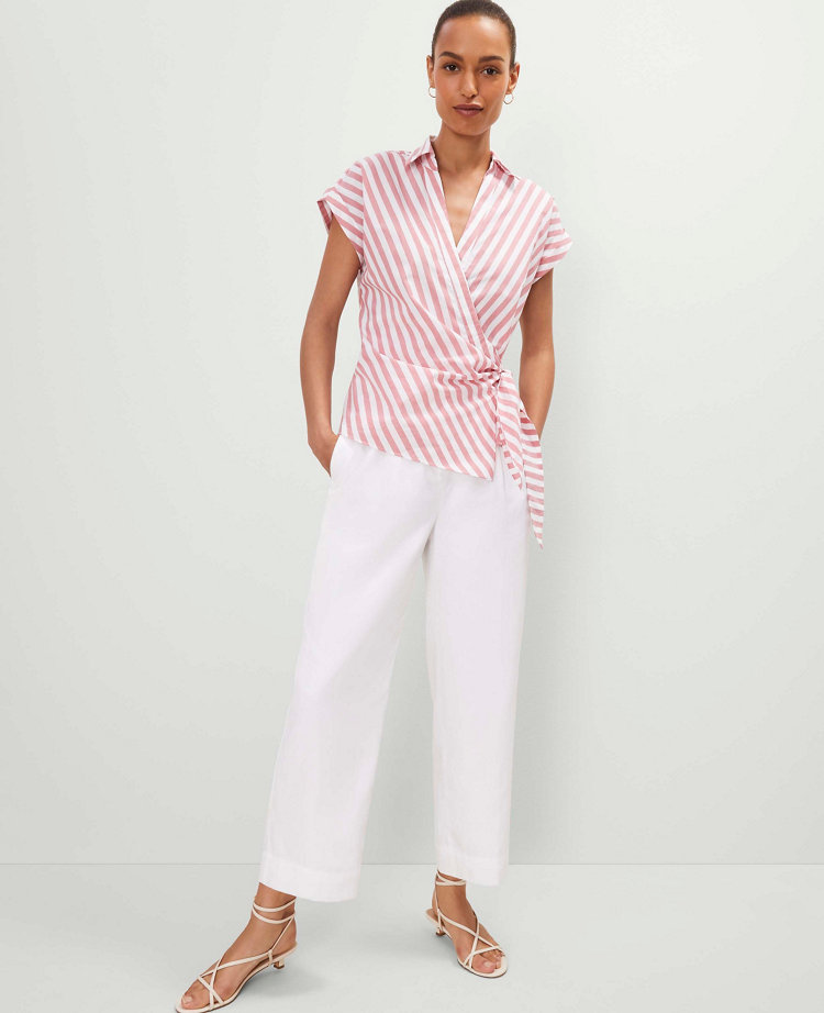 The Petite Relaxed Ankle Pant in Linen Blend