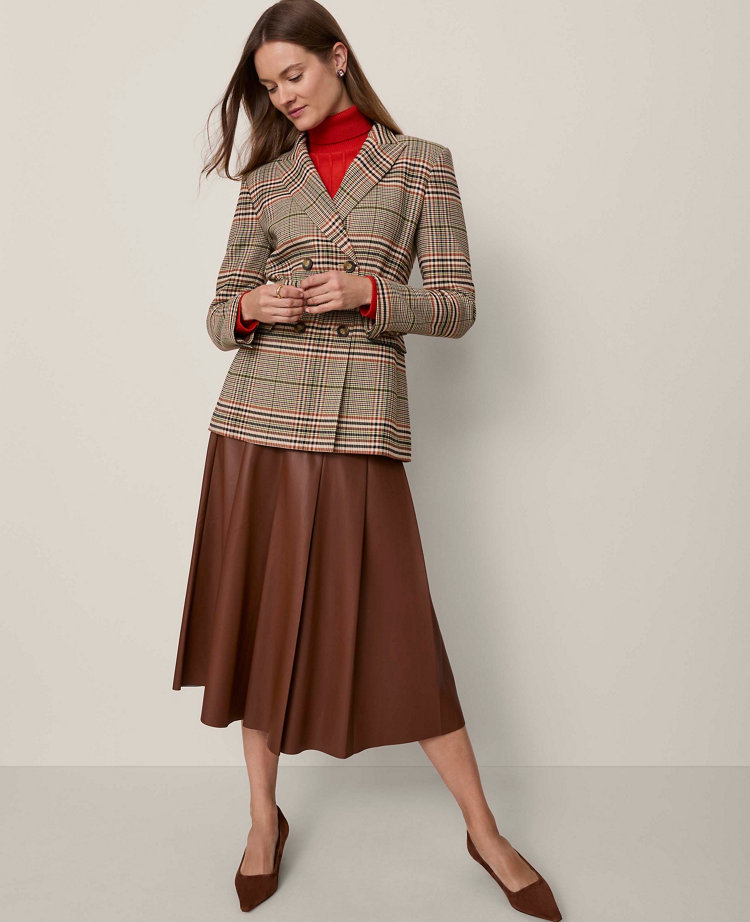 The Fitted Belted Blazer in Plaid