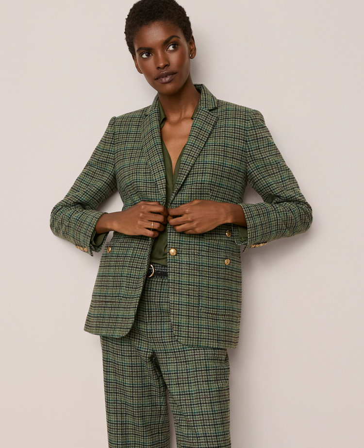 The Petite Greenwich Blazer in Houndstooth