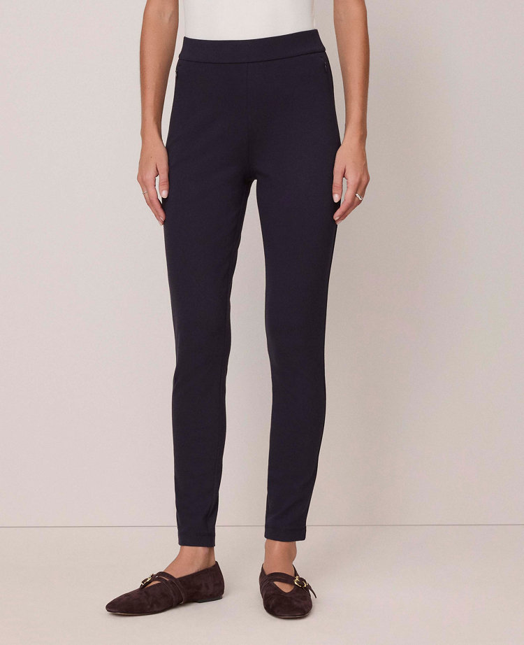 Weekend Collection Classic Pull On Legging