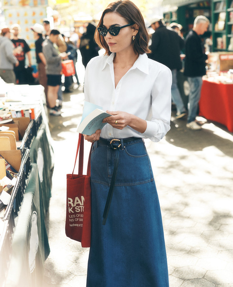 Ann Taylor Weekend Collection Denim Midi Skirt Bright Medium Stone Wash Women's
