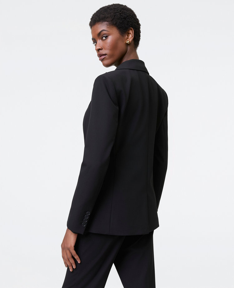 The Fitted Long Blazer