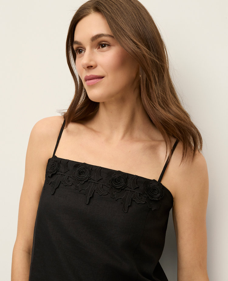 Floral Appliqu&eacute; Linen Blend Tank Top