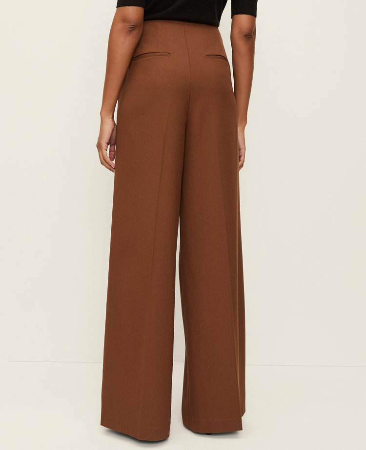 The Wide-Leg Sailor Pant
