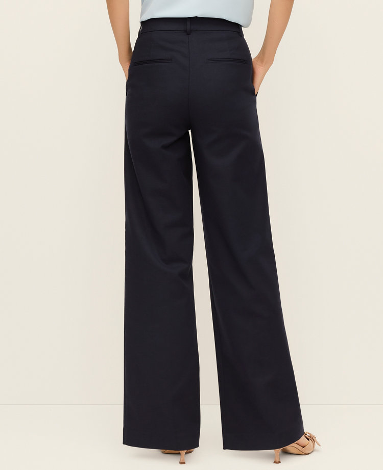 The Wide-Leg Pant in Stretch Cotton