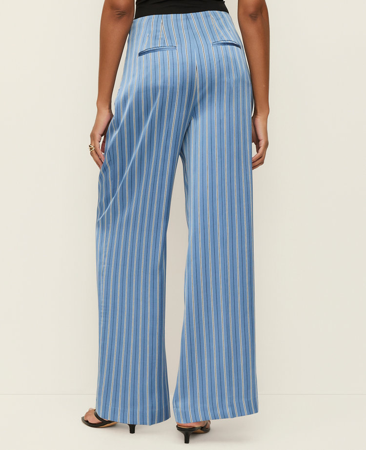 The Petite Pleated Satin Wide-Leg Pant