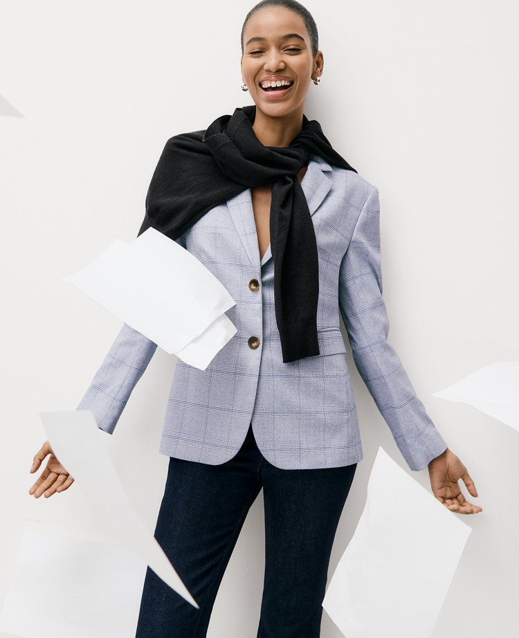 The Greenwich Blazer in Plaid