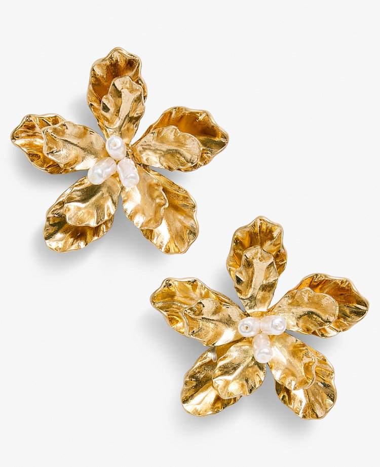 Ann Taylor Pearl Flower Statement Stud Earrings Goldtone Women's