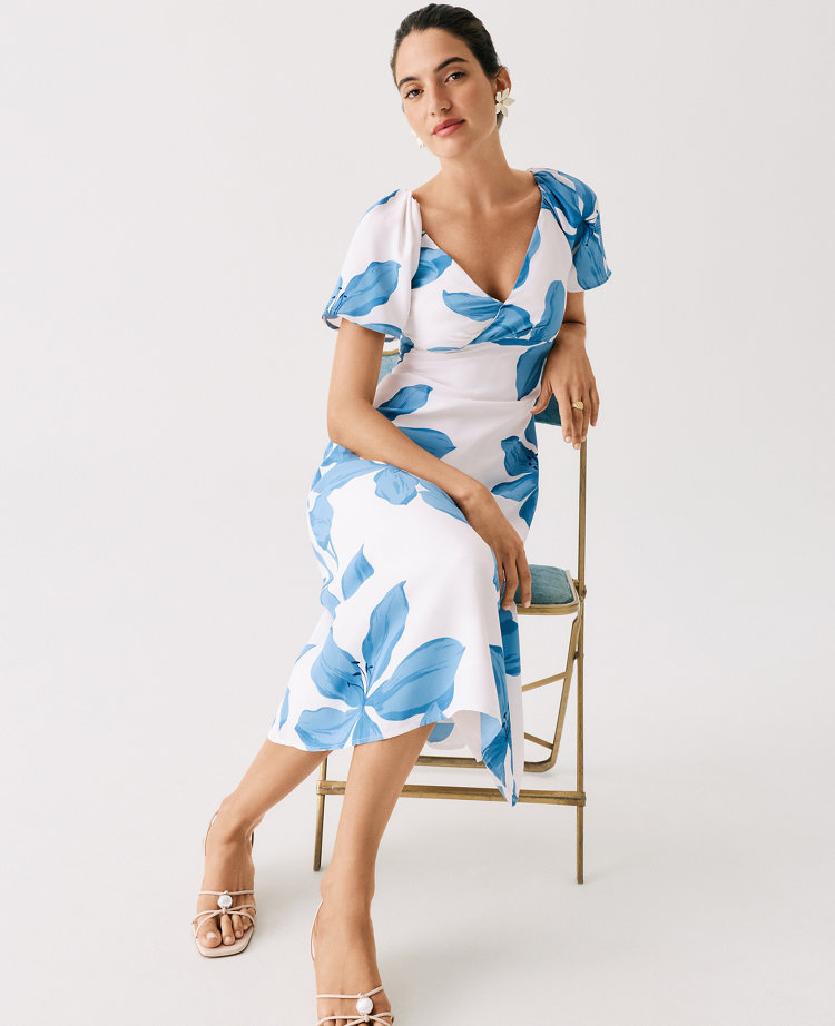 Petite Floral Shirred Flare Midi Dress