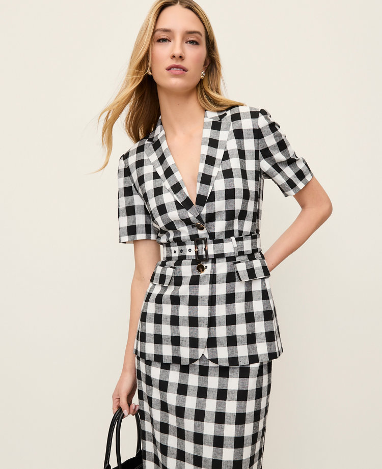 The Petite Belted Greenwich Blazer in Gingham Linen Blend