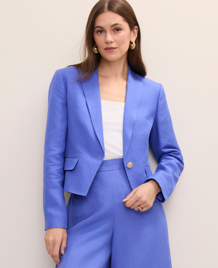 The Modern Newbury Blazer in Linen Blend
