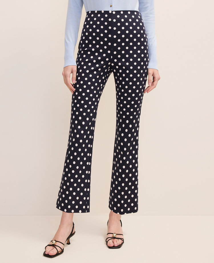 The Petite Flare Capri Pant in Polka Dot