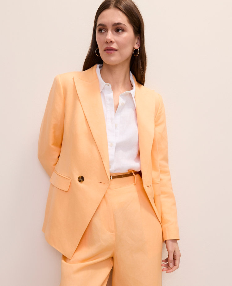 The Petite Double Breasted Cutaway Blazer in Linen Blend