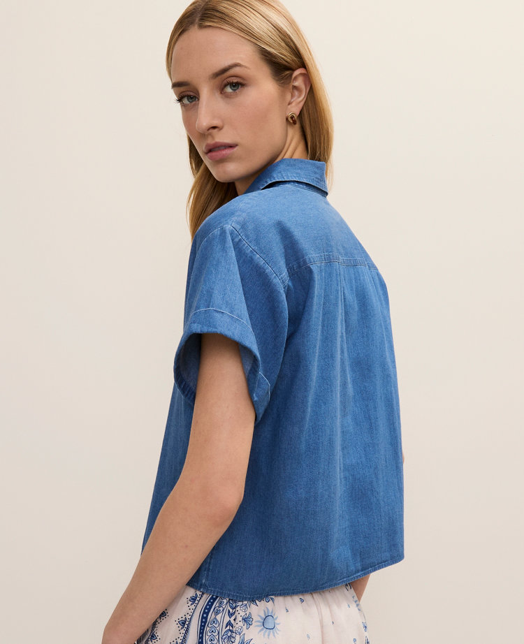 Weekend Chambray Button Down Shirt