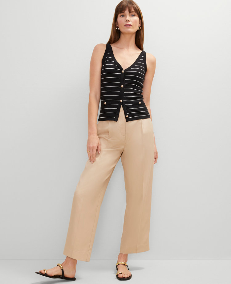 The Relaxed Ankle Pant