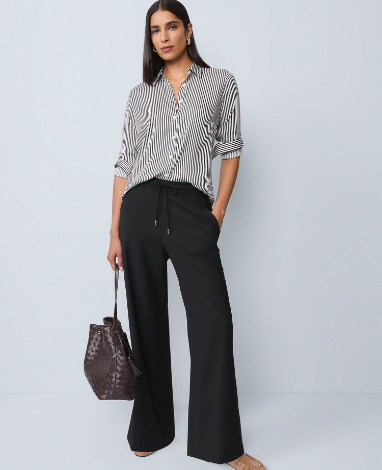 Wide-Leg Jogger Pant