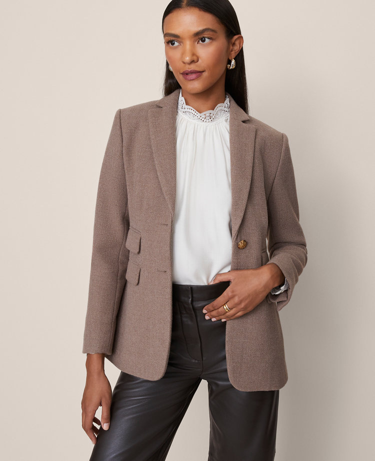 The Greenwich Blazer