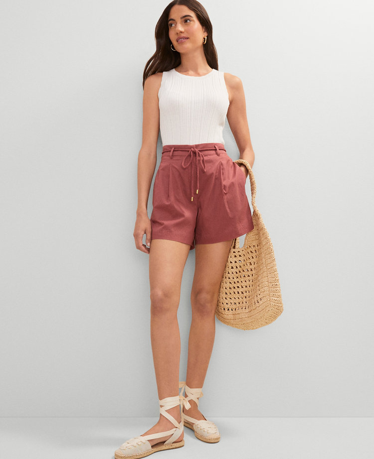 Petite  Weekend Collection Belted Short