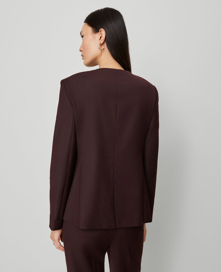 The Curved Hem Jacket in Seasonless Stretch