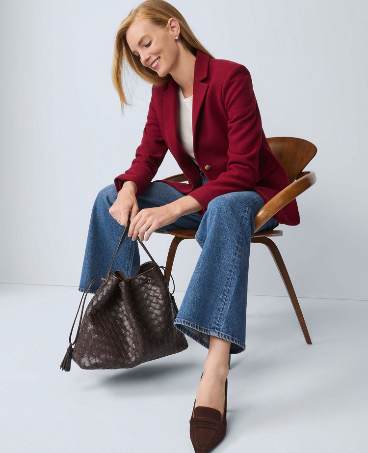 The Greenwich Blazer
