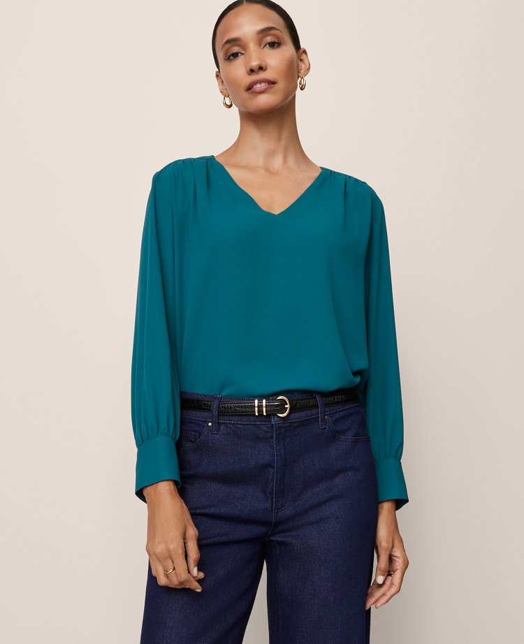 V-Neck Popover