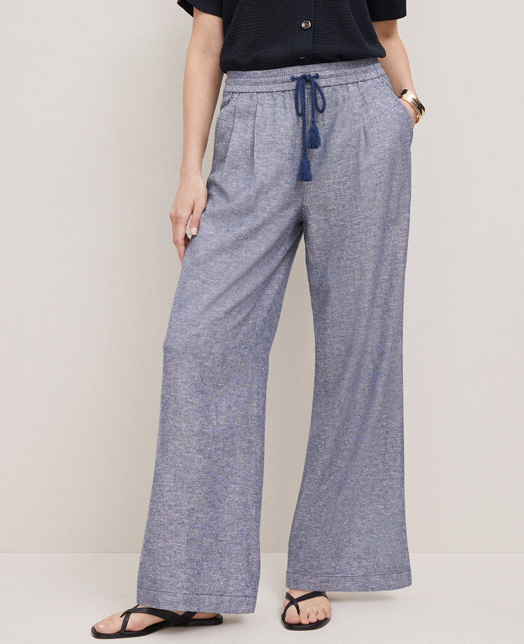 Petite Weekend Collection Pull-On Wide-Leg Pant in Linen Blend
