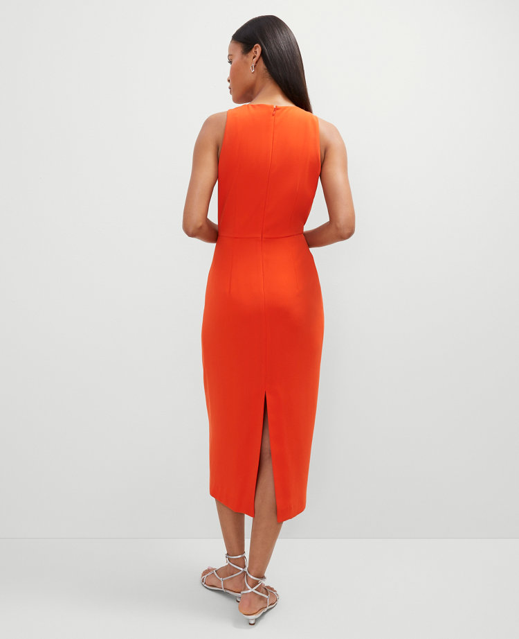 Crew Neck Twist Sheath Dress