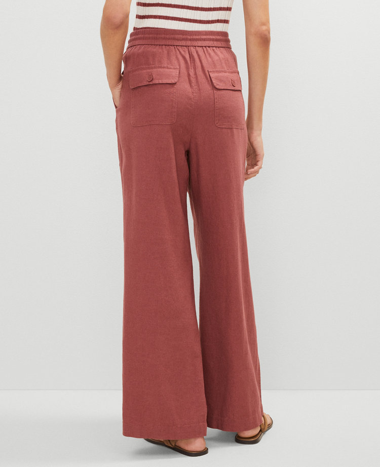 Petite Weekend Collection Pull-On Wide-Leg Pant in Linen Blend
