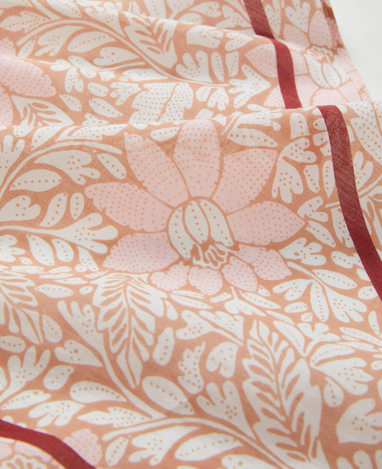 Weekend Collection Floral Scarf