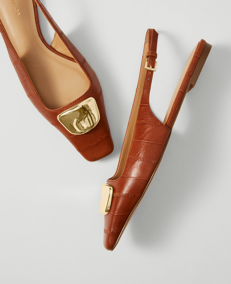 Weekend Collection Hardware Embellished Leather Slingback Flats