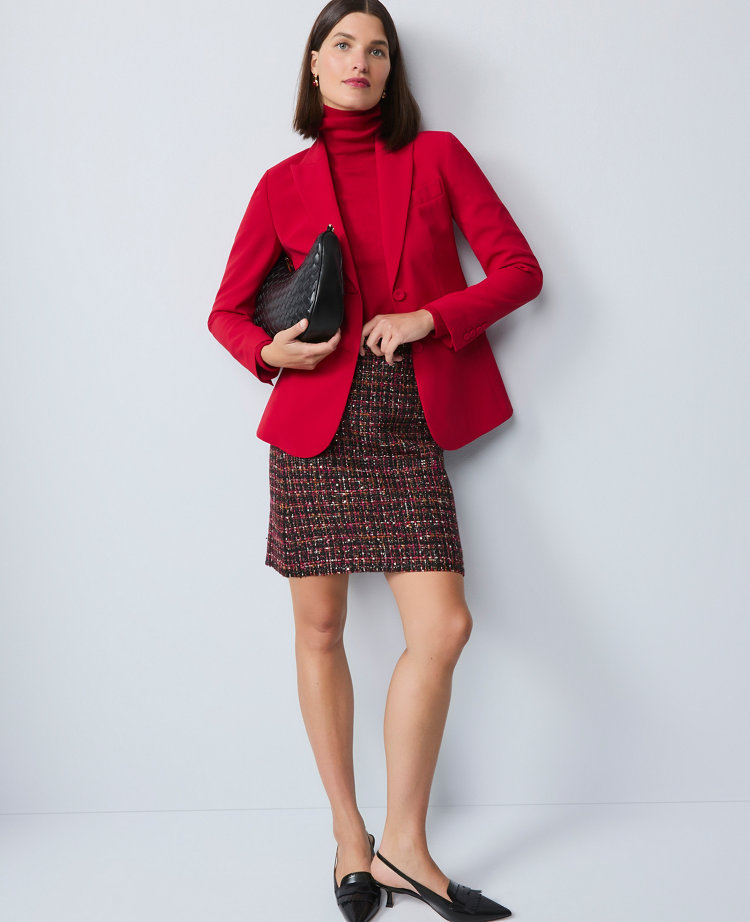 Ann Taylor The Two-Button Blazer in Fluid Crepe Size 4 Jewel Red Women's