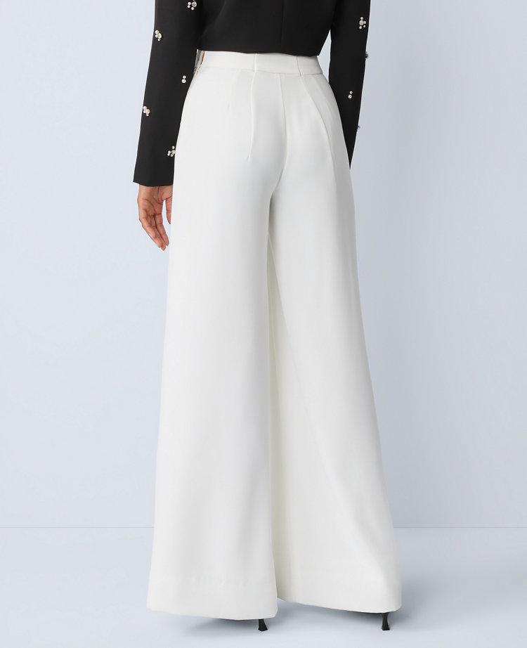 The Petite Statement Palazzo Pant