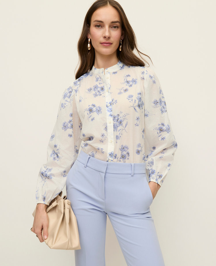 Floral Embroidered Collar Blouse