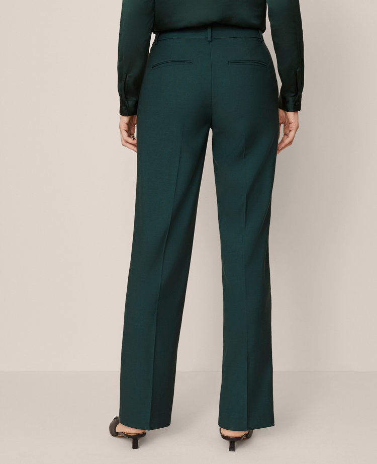The Petite Sophia Straight Pant — Curvy Fit